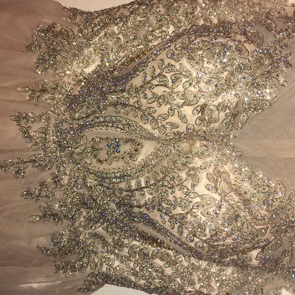 Beautiful Short Prom Dress - Picture 2 of 5